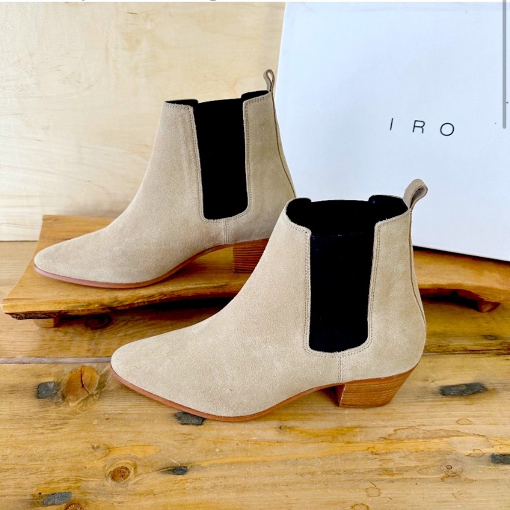 🔥BNIB- IRO Yvette Chelsea Boot in Beige Suede - Size 37